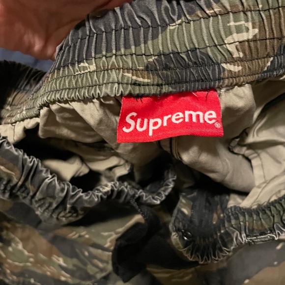 SUPREME MESH POCKET BELTED CARGO PANT